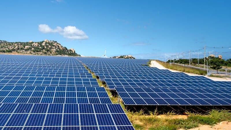 Energy & Utilities